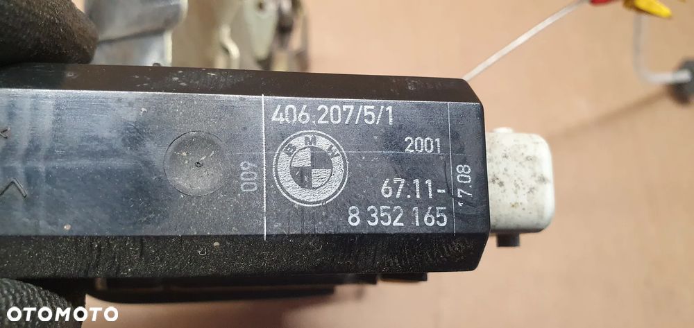Zamek prawy przód BMW 5 E39 Europa 8352165 - 7