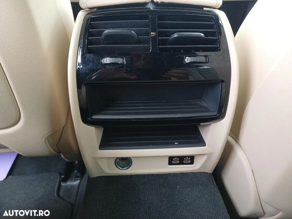 BMW Seria 5 530e xDrive Touring Aut. Luxury Line - 20