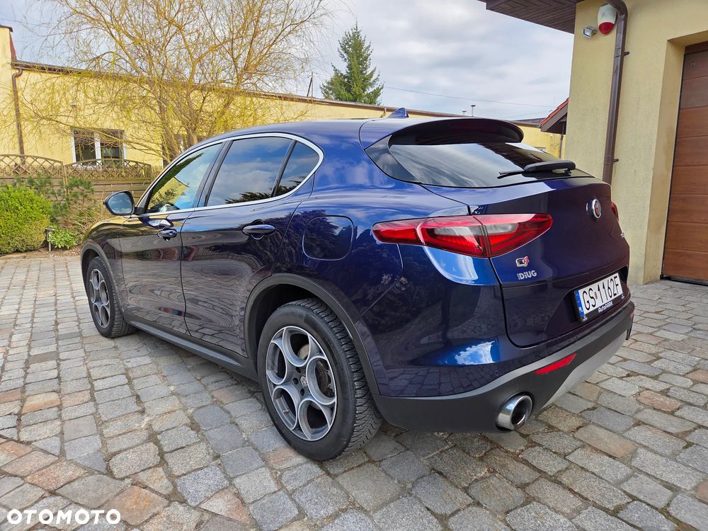 Alfa Romeo Stelvio 2.0 Turbo Q4 - 3