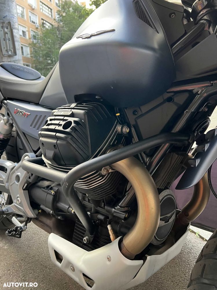 Moto Guzzi V85 TT Tutto Terreno - 9