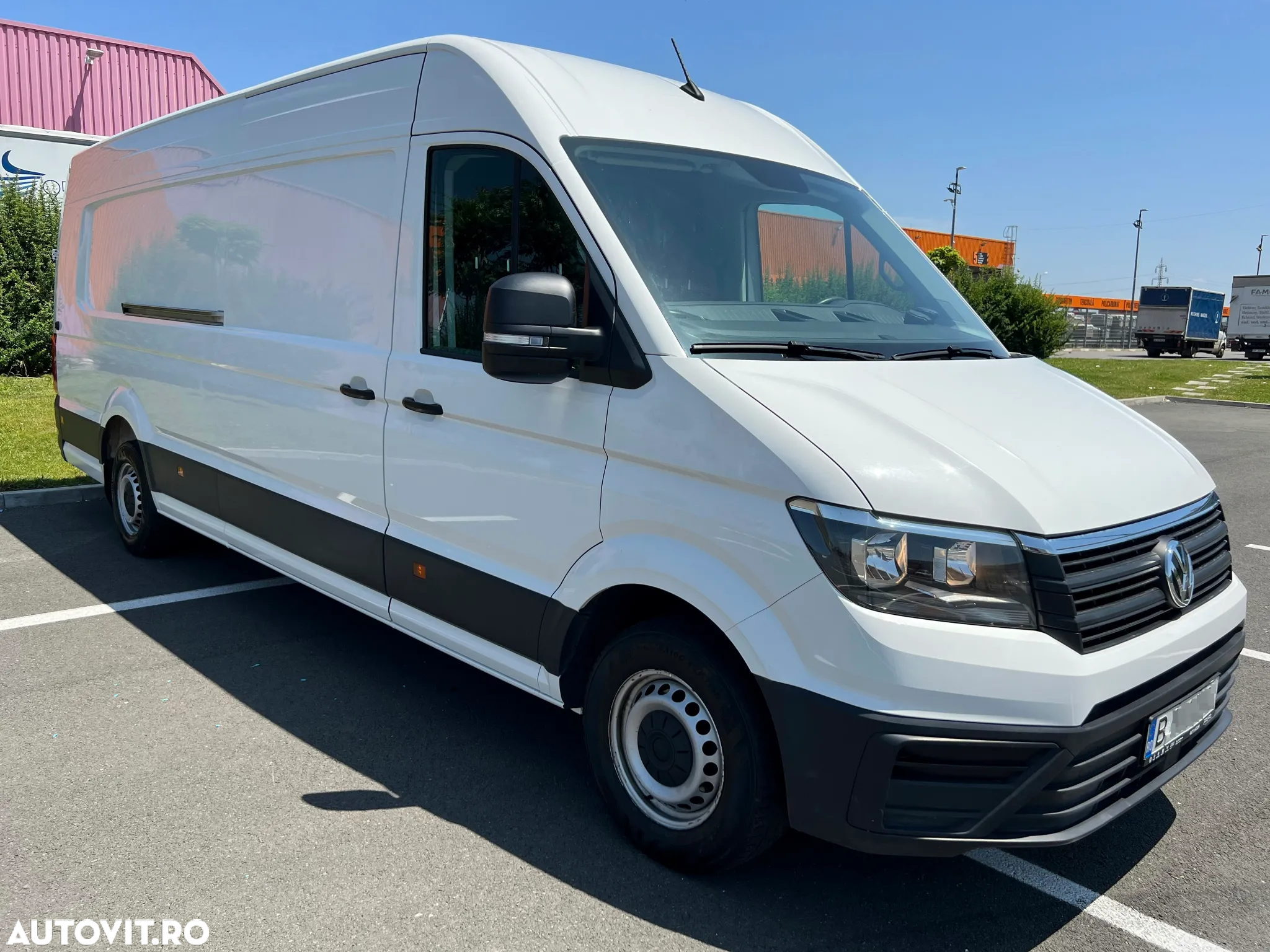 Volkswagen Crafter Furgon Maxi L5H3 - 3
