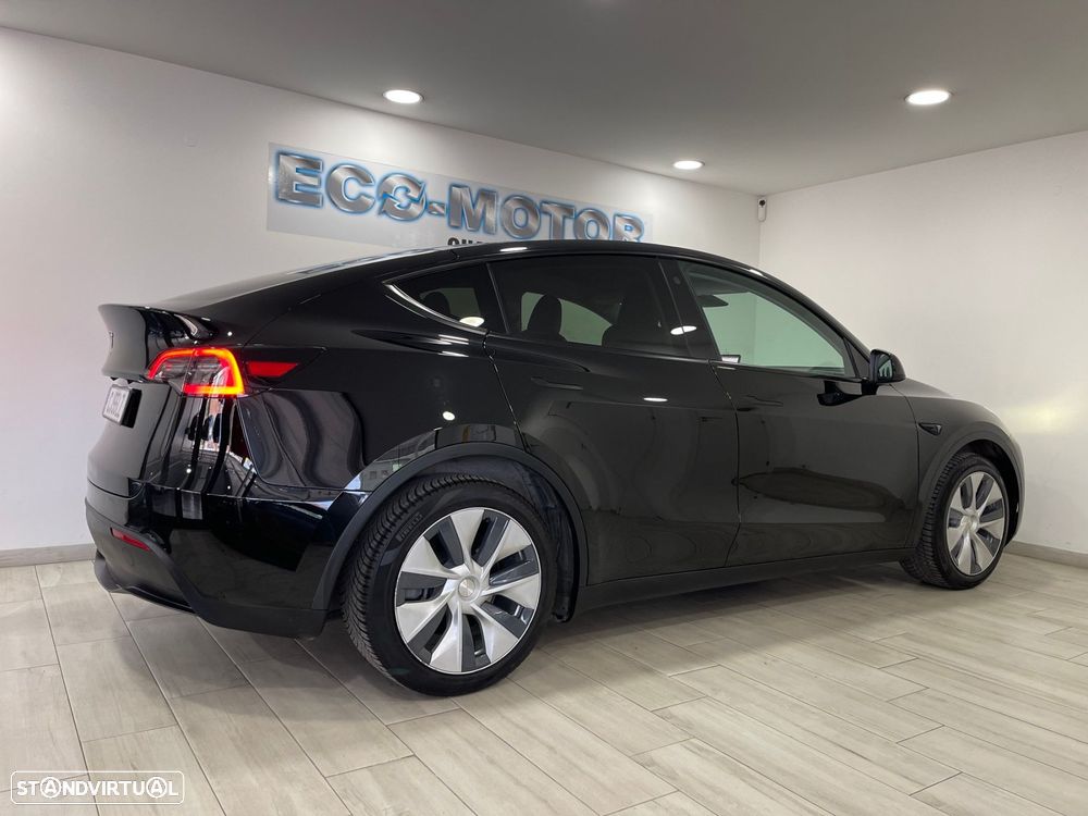 Tesla Model Y Standard - 15