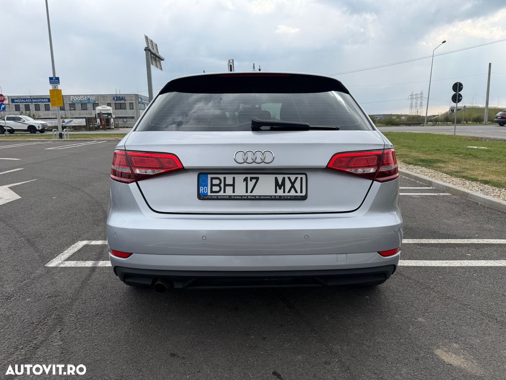 Audi A3 1.6 TDI ack S tronic - 6