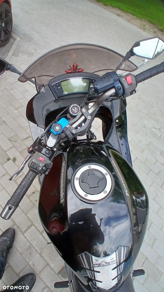 Kawasaki ER - 7