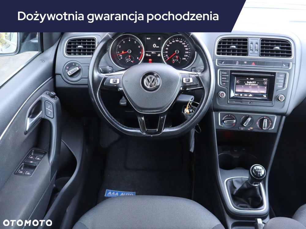 Volkswagen Polo - 9