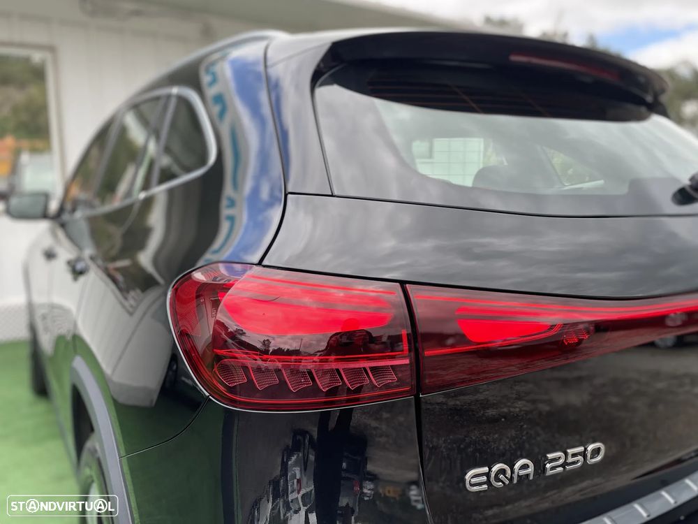 Mercedes-Benz EQA 250 - 31