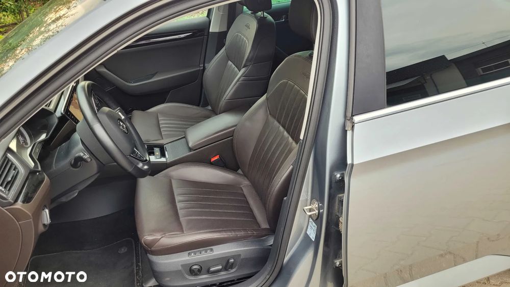 Skoda Superb 2.0 TSI L&K DSG - 14