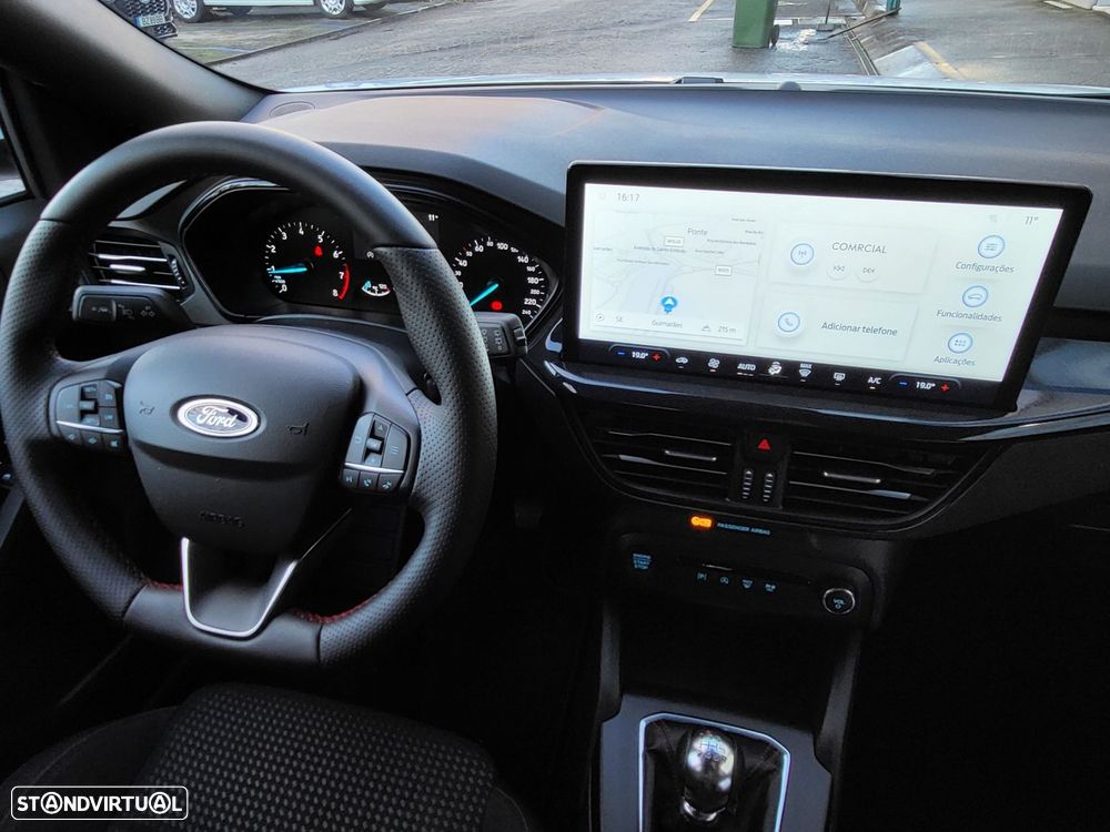 Ford Focus 1.0 EcoBoost MHEV ST-Line - 13