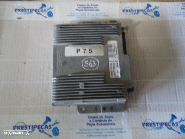 Centralina 39100 22461 39110 22461 HYUNDAI ACCENT 1997 SIEMENS HYUNDAI ACCENT 1998 1.3I 84CV 5P VERDE SIEMENS - 1