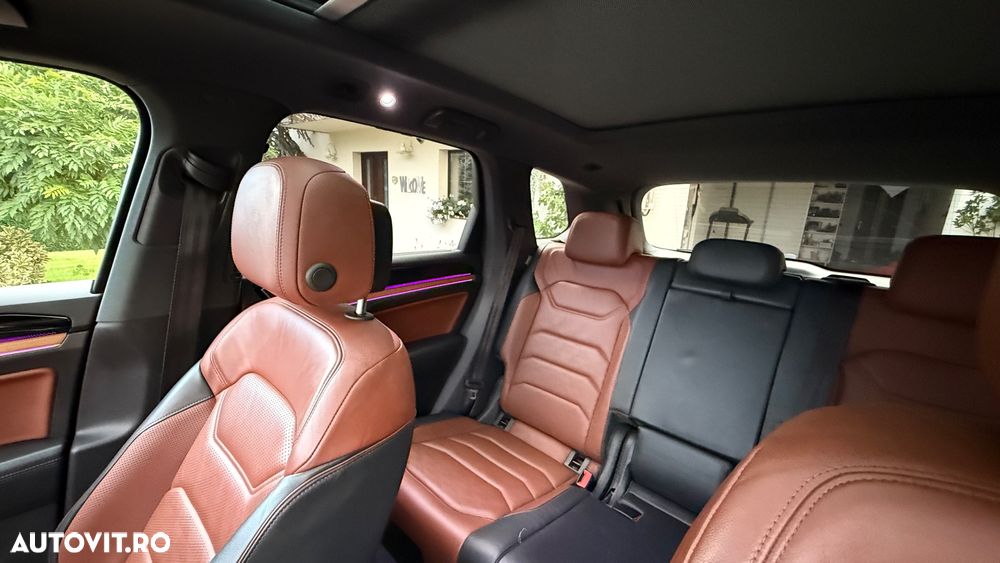 Volkswagen Touareg V6 TDI R-Style - 7