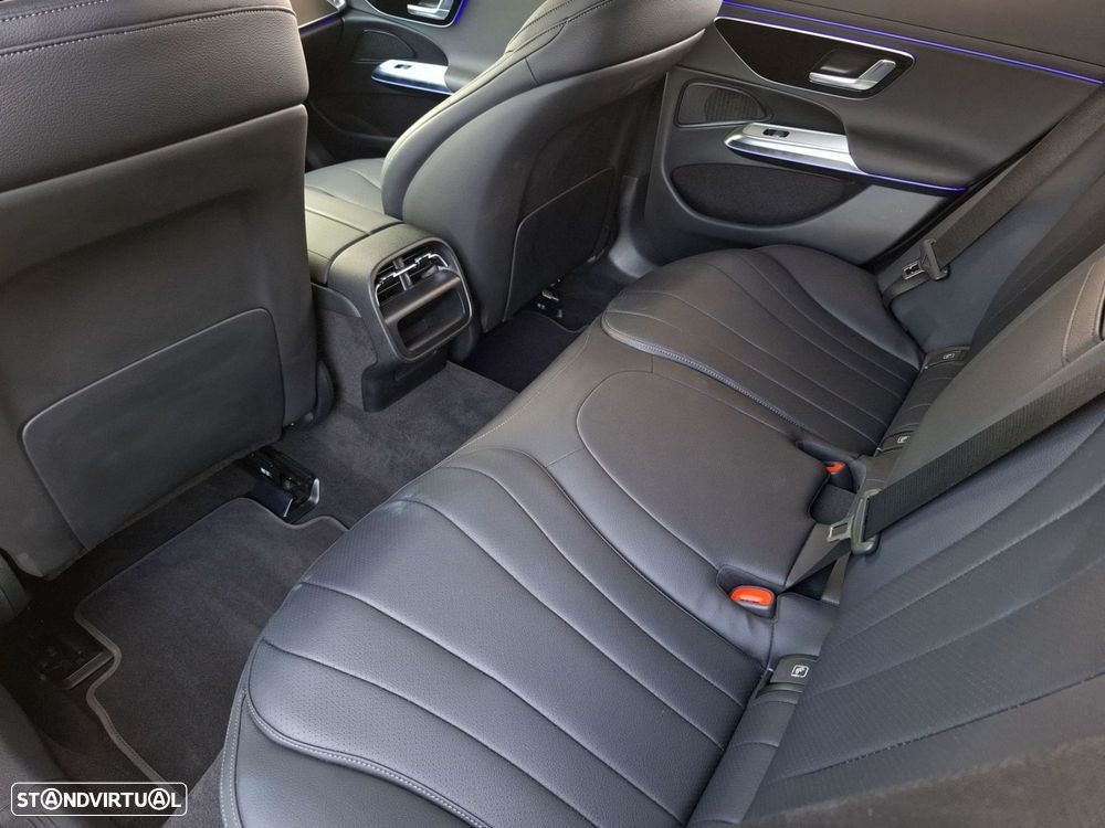 Mercedes-Benz E 300 e Station - 28
