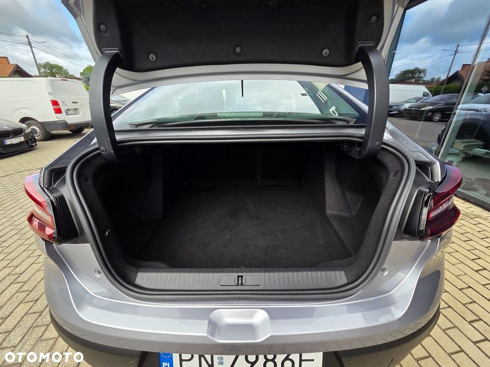Citroën C4X 1.2 PureTech Plus S&S EAT8 - 7