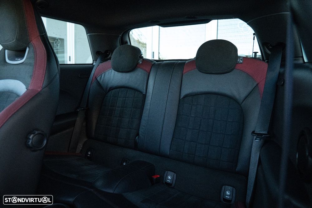 MINI 3 Portas John Cooper Works Auto Desportiva - 14