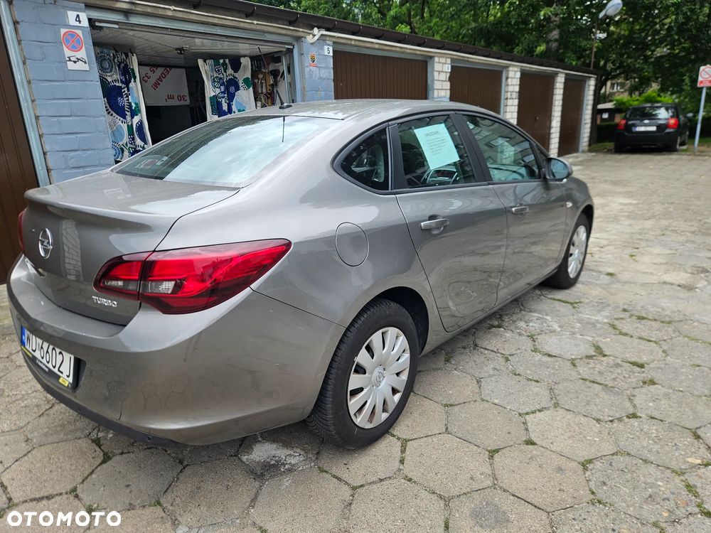 Opel Astra 2017 photo 2