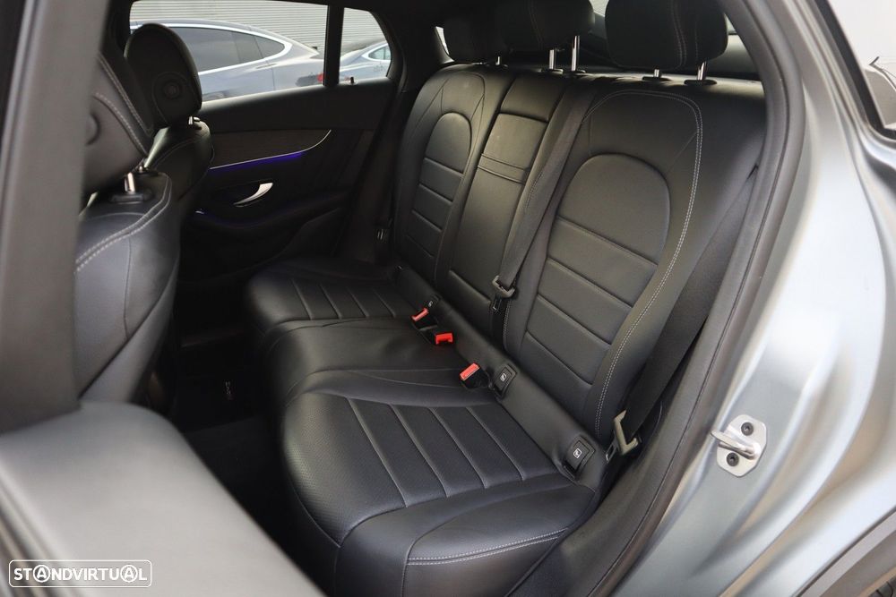 Mercedes-Benz GLC 300 de Coupe 4Matic 9G-TRONIC AMG Line - 28