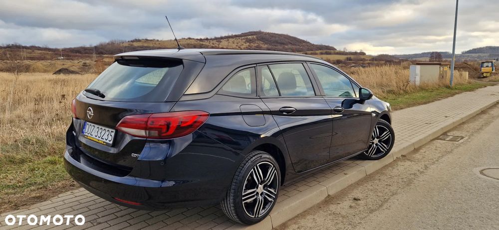 Opel Astra 1.6 D Start/Stop Business - 4