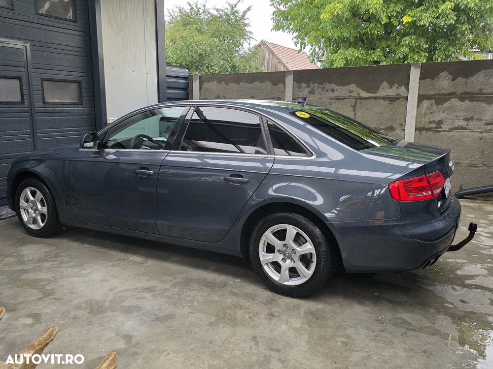 Audi A4 - 8