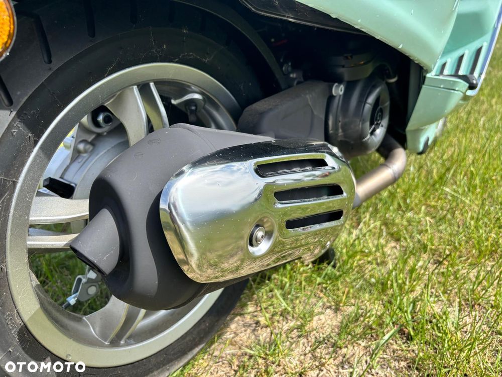 Piaggio Vespa - 14