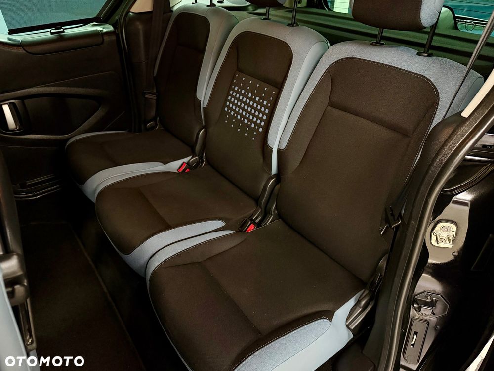 Citroën Berlingo Multispace HDi 115 FAP XTR - 22