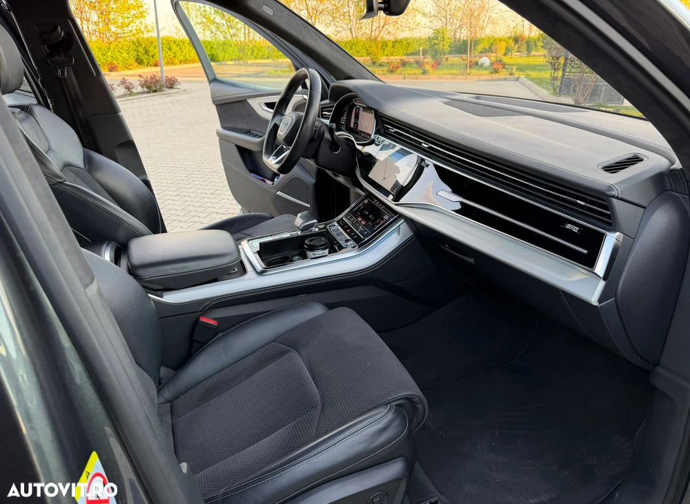 AUDI Q7 2021 — imagine 5