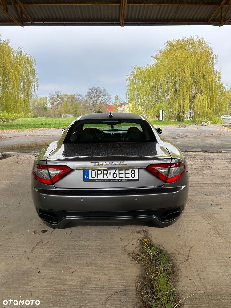 Maserati GranTurismo S Automatik - 5