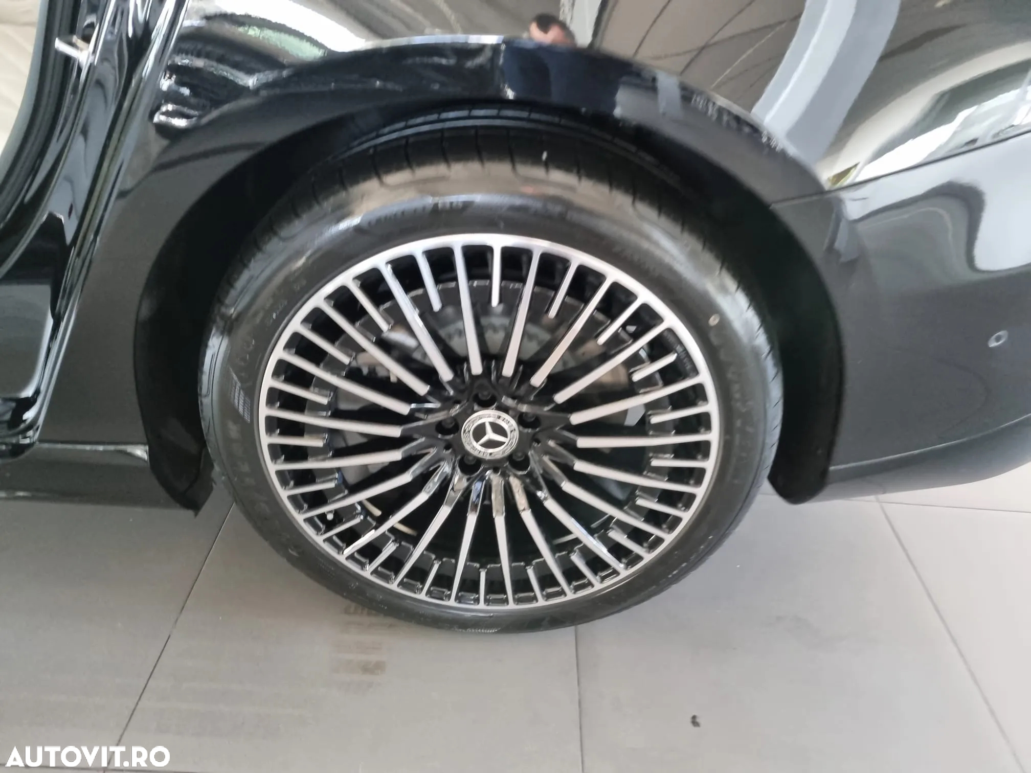 Mercedes-Benz EQS 450 4MATIC - 32