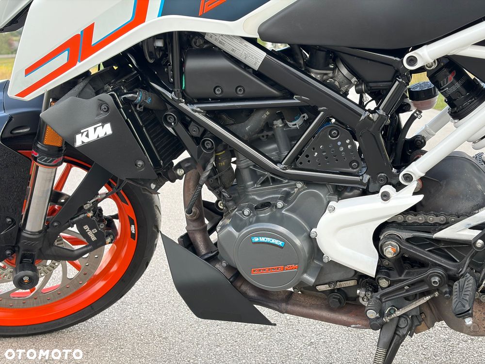 KTM Duke 125 - 11