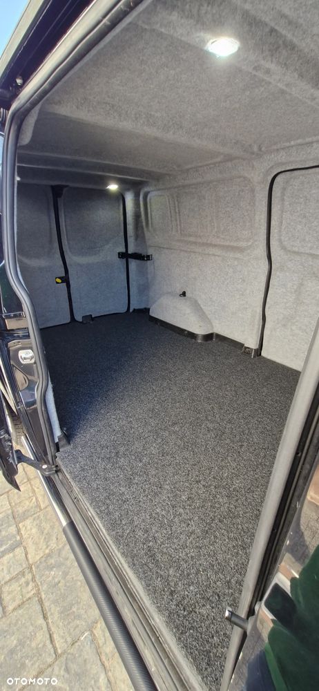 Ford Transit Custom - 14