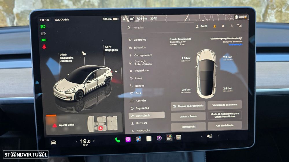 Tesla Model 3 - 40