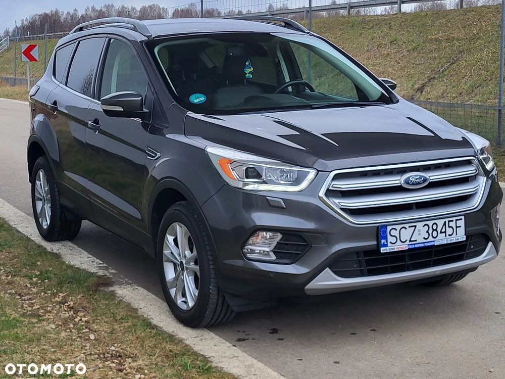 Ford Kuga 1.5 EcoBoost 2x4 Individual - 10
