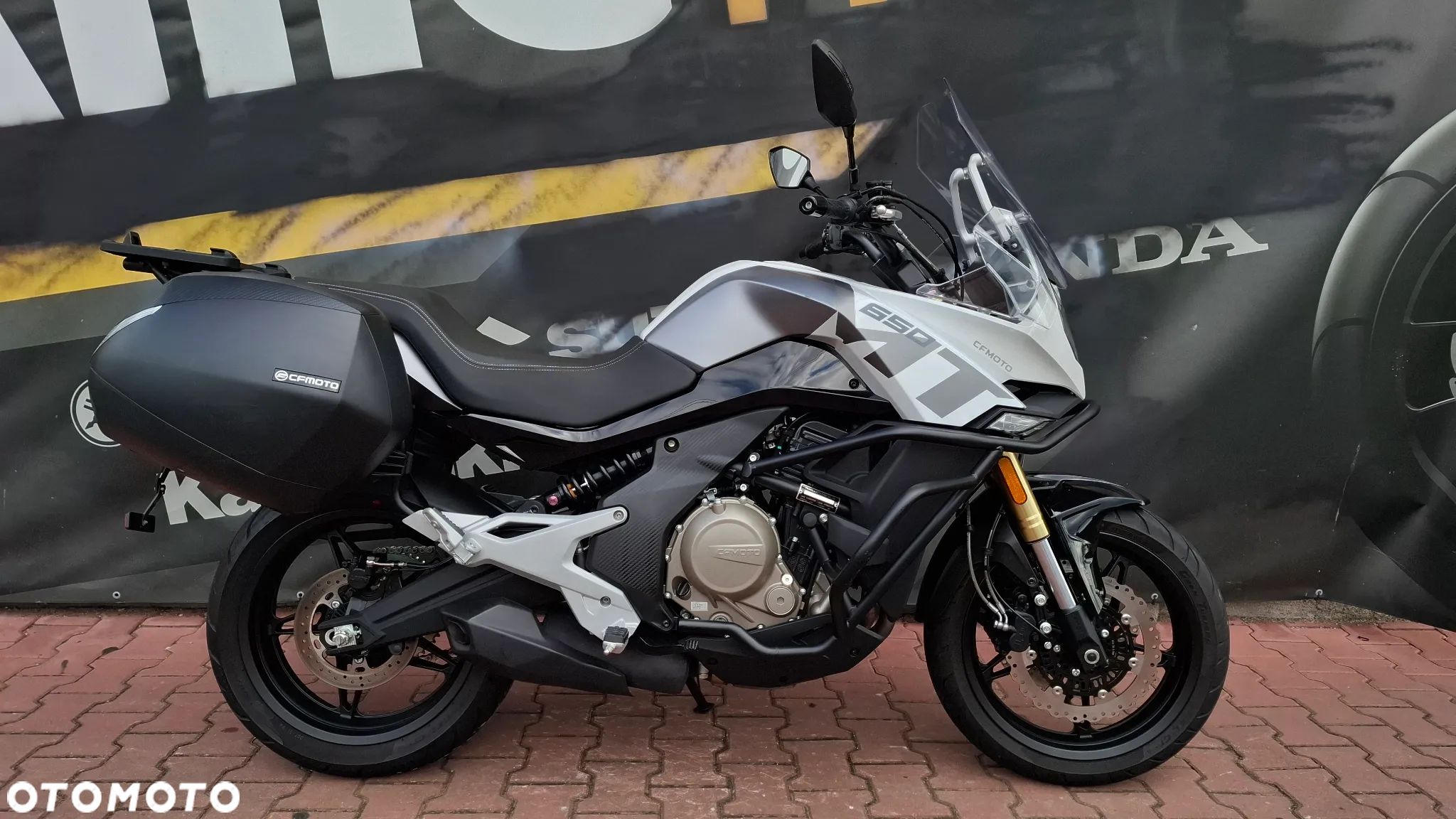 CFMoto 650 MT - 1