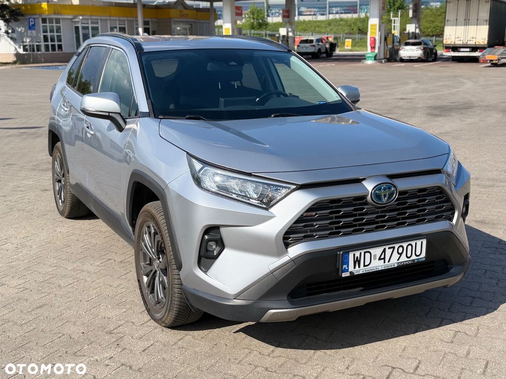 Toyota RAV4 - 18