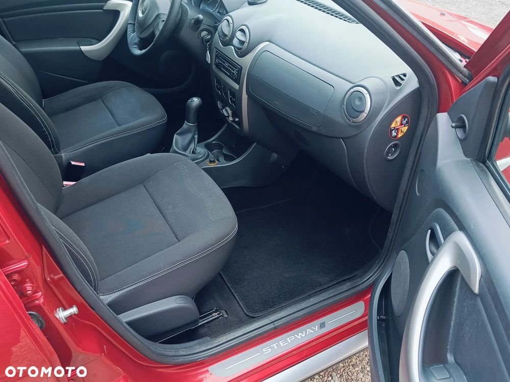 Dacia Sandero 1.6 MPI Stepway - 9