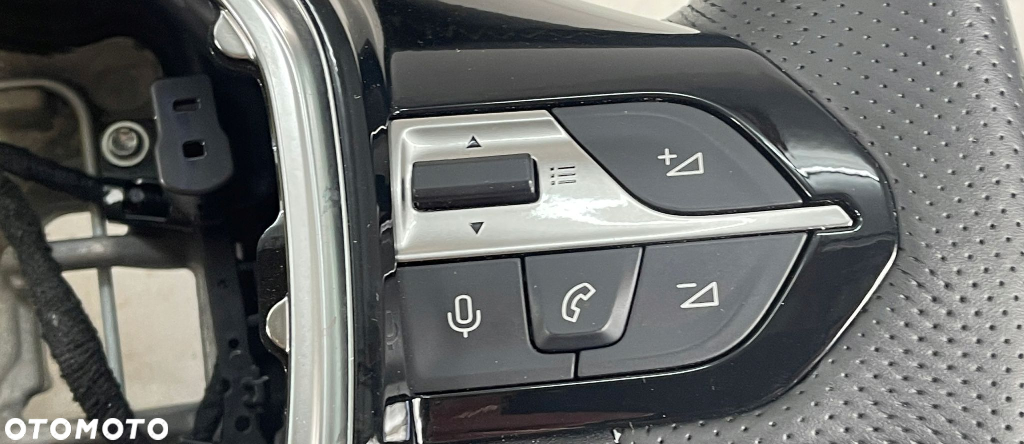 * PEUGEOT 308 III T10 GT 2021- KIEROWNICA SKÓRZANA ŁOPATKI 9843179880 - 6