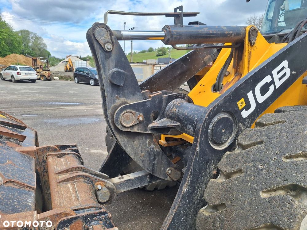 JCB 426 Ezx - 23