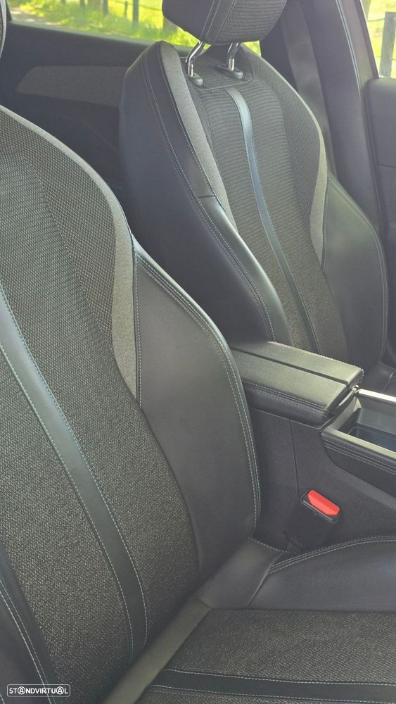 Peugeot 308 1.5 BlueHDi GT Line - 13