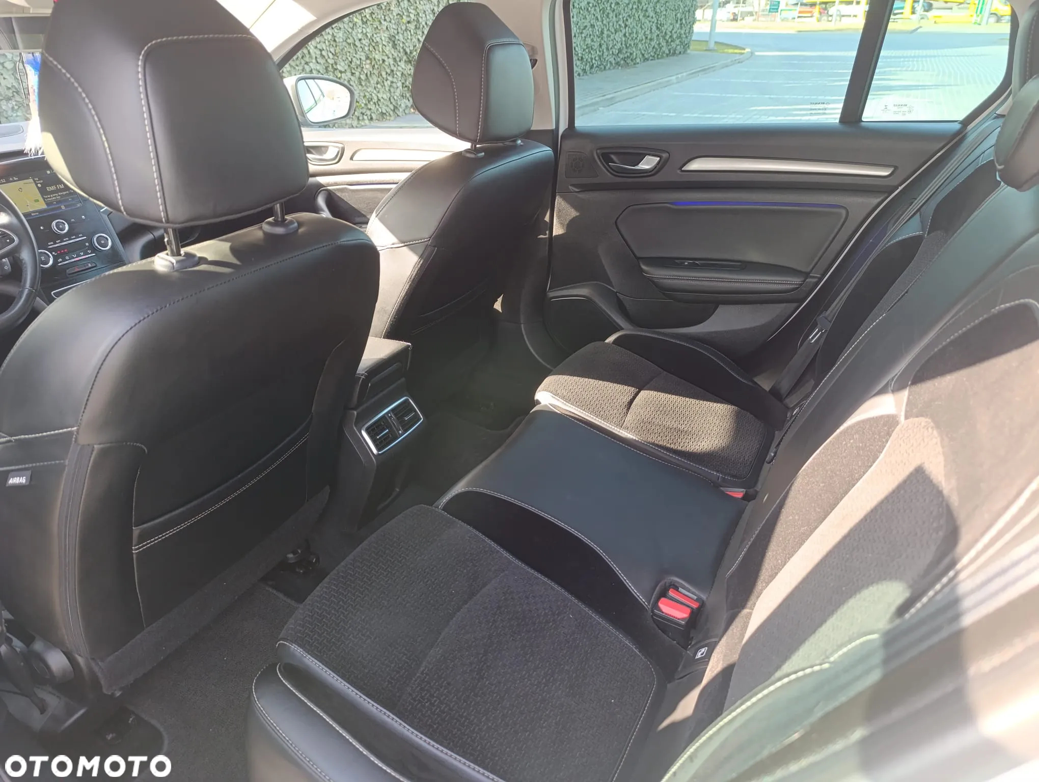 Renault Megane Grandtour BLUE dCi 150 EDC GT LINE - 18