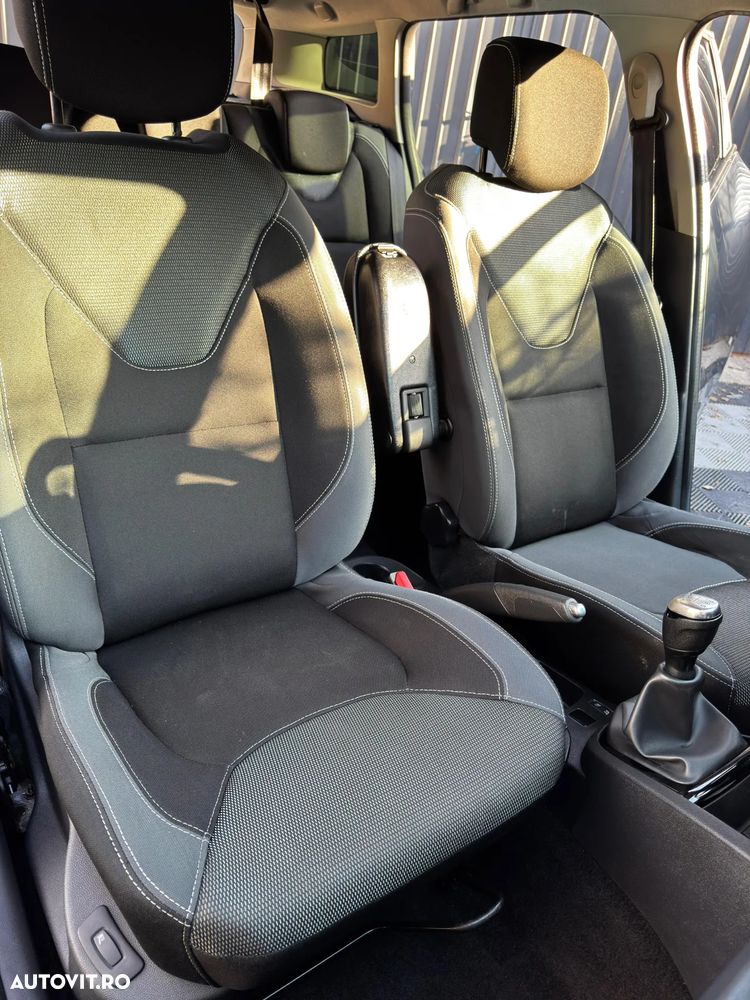 Renault Clio dCi 90 Start & Stop COLLECTION - 6