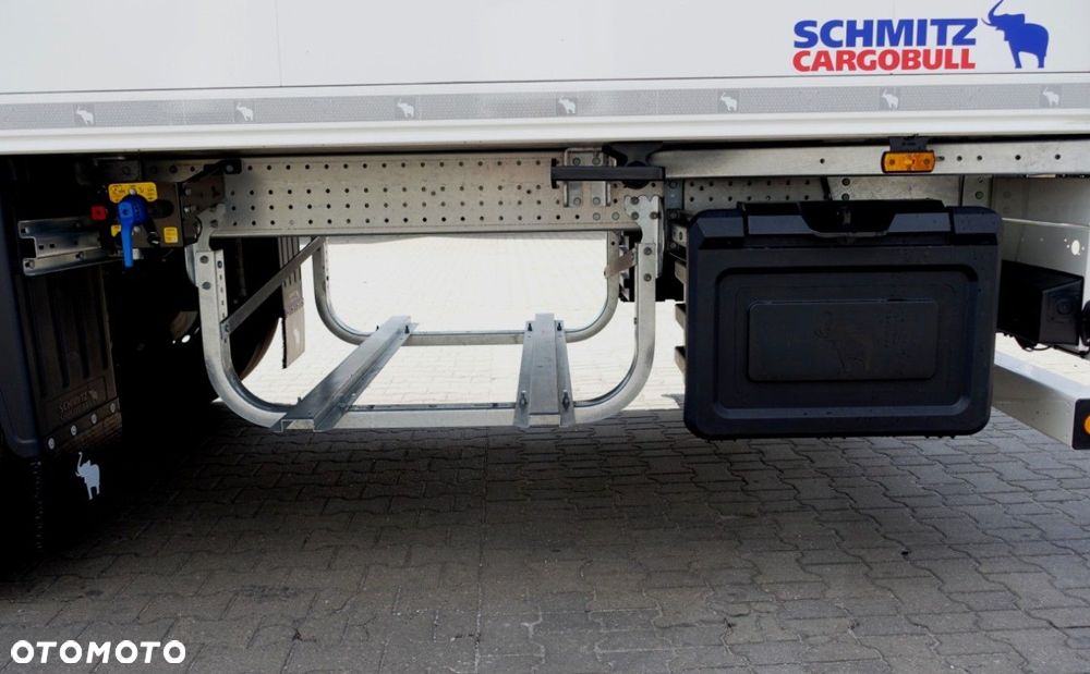 Schmitz Cargobull SKO 24/L 13.4 FP COOL V7, Doppelstock, Thermo King A-400 - 7