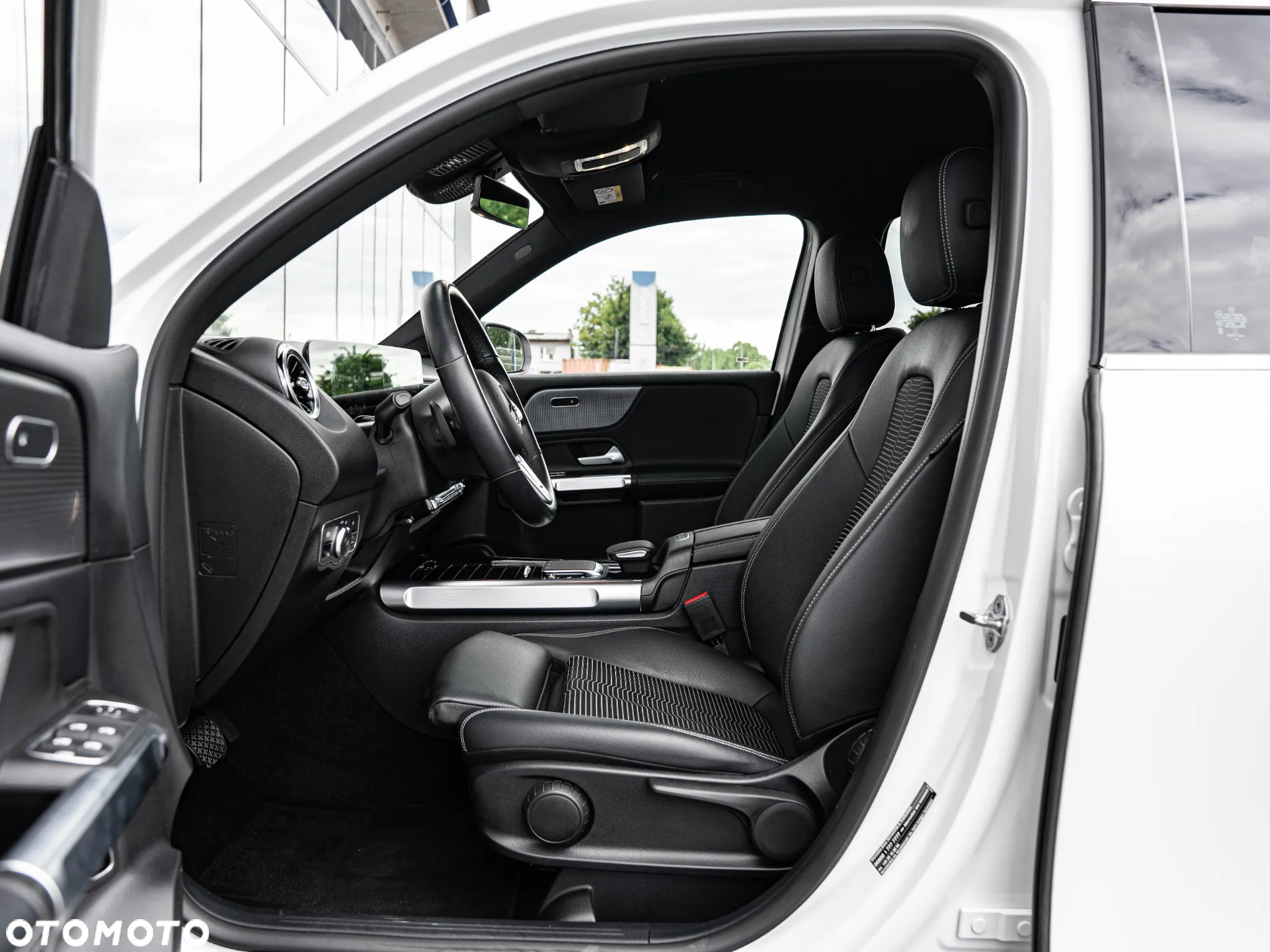 Mercedes-Benz GLB 200 d 8G-DCT Progressive Advanced - 22