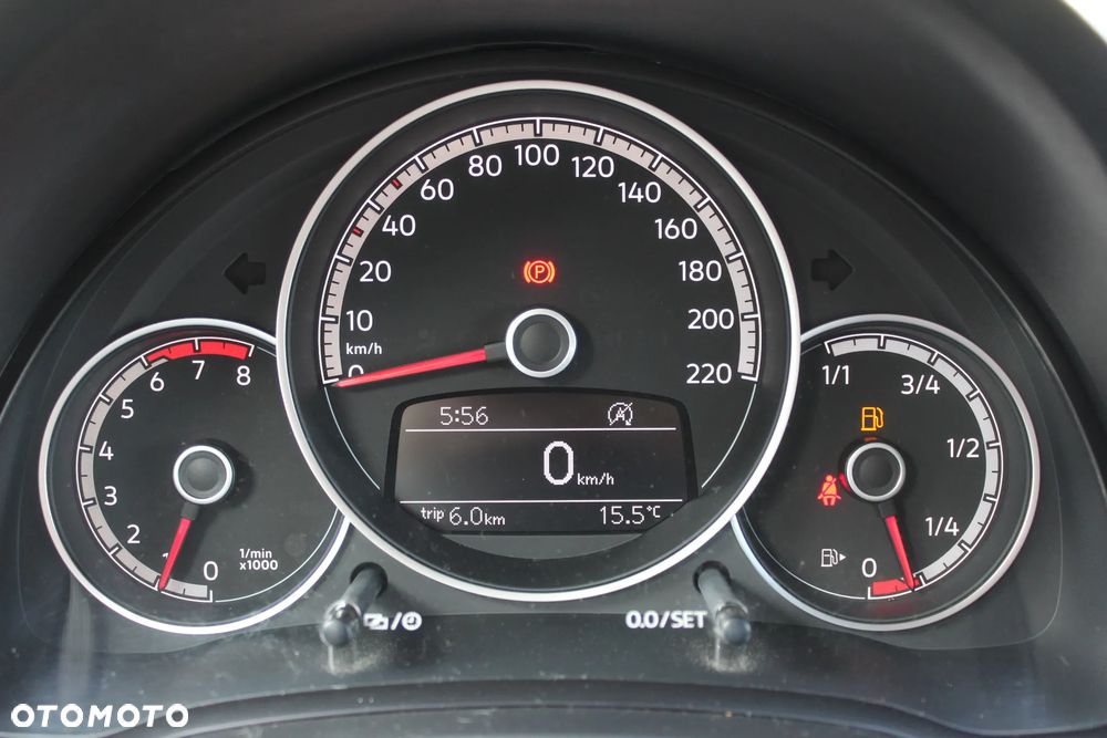 Volkswagen up! 1.0 Take - 12