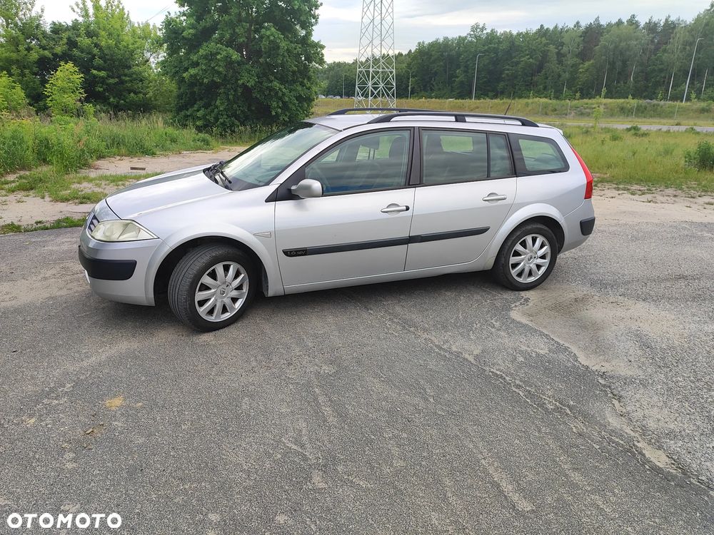 Renault Megane 1.6 Confort Expression - 2