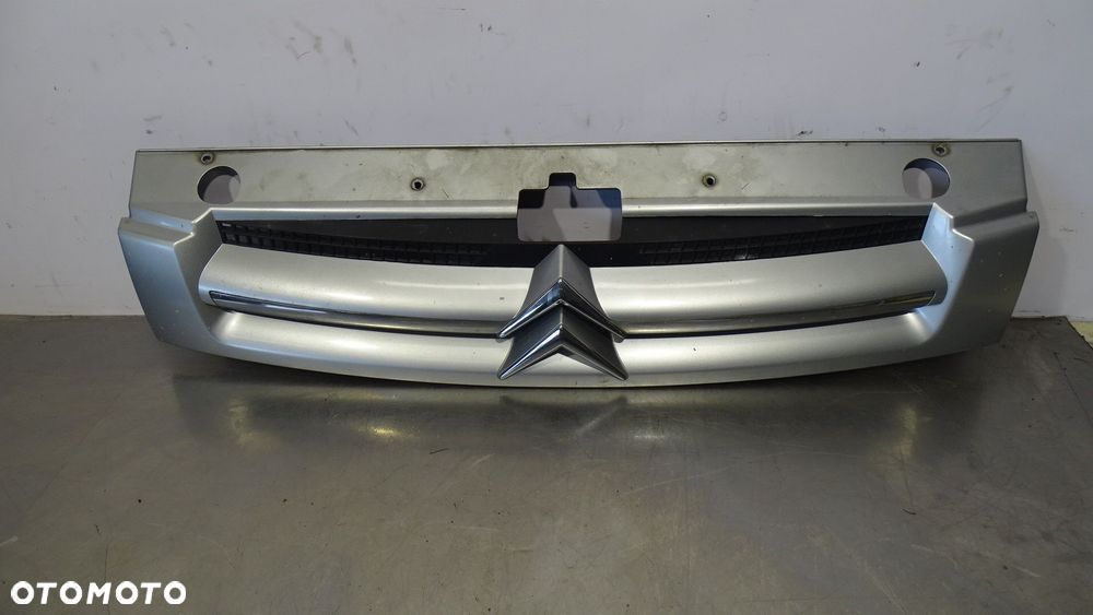GRILL ATRAPA CITROEN BERLINGO 1.4 - 1
