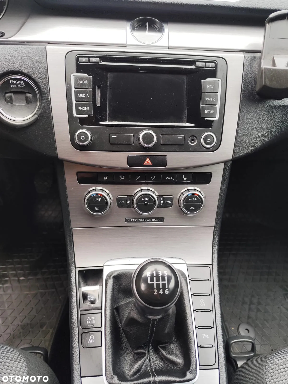 Volkswagen Passat - 19