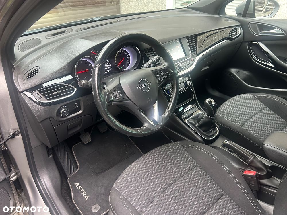 Opel Astra 1.6 Turbo Start/Stop Ultimate - 11