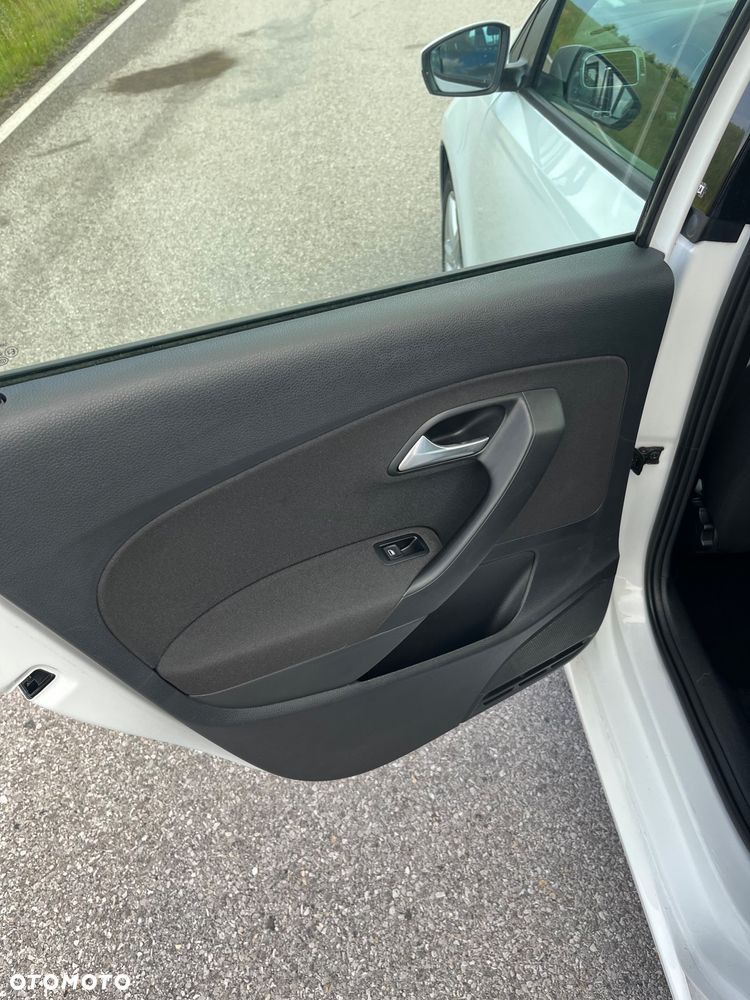 Volkswagen Polo 1.4 TDI Comfortline - 30