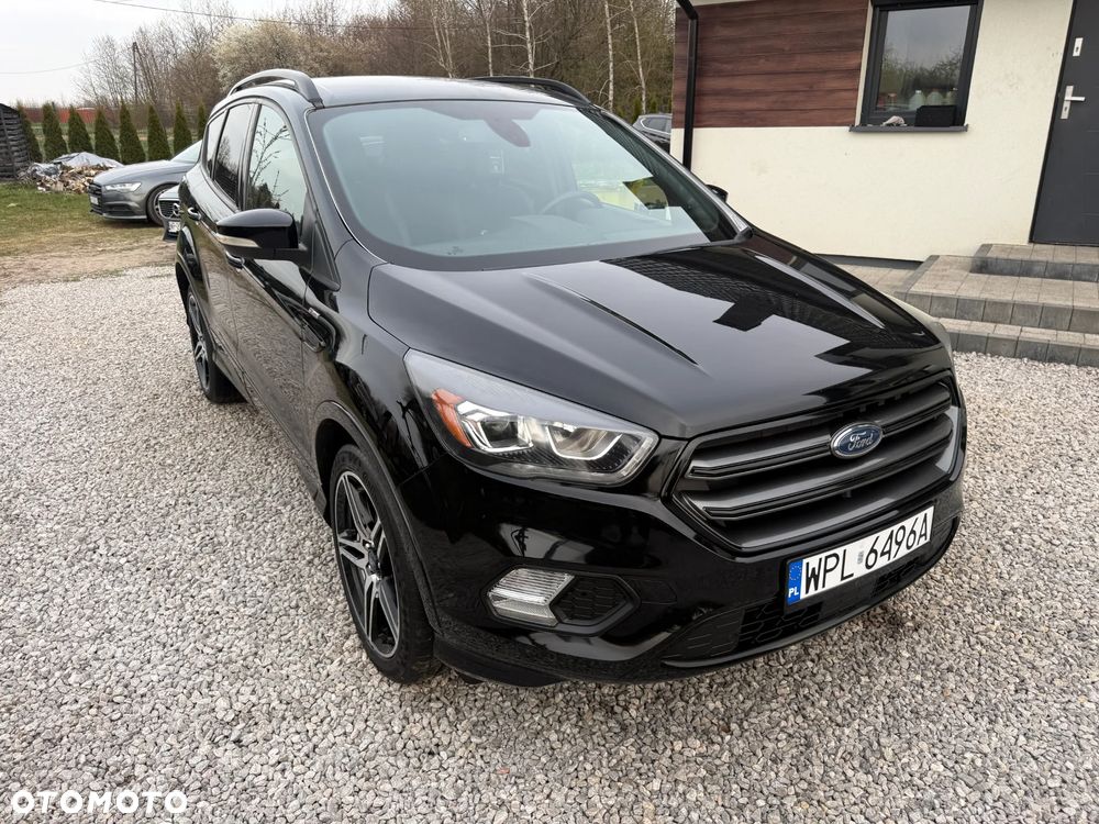 Ford Kuga 2.0 TDCi 4x2 ST-Line - 4