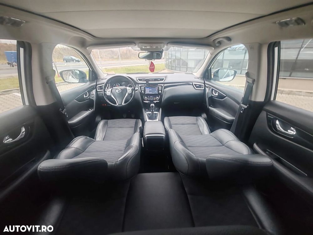 Nissan Qashqai 1.5 DCI Start/Stop Tekna - 8