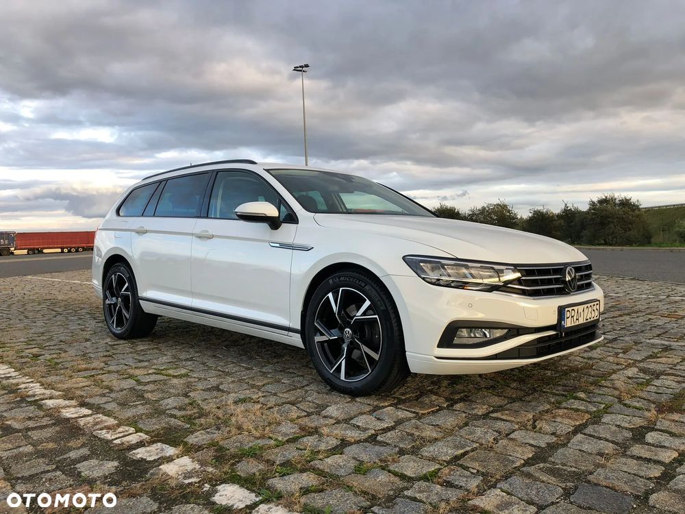 Volkswagen Passat 2.0 TDI EVO Business DSG - 9