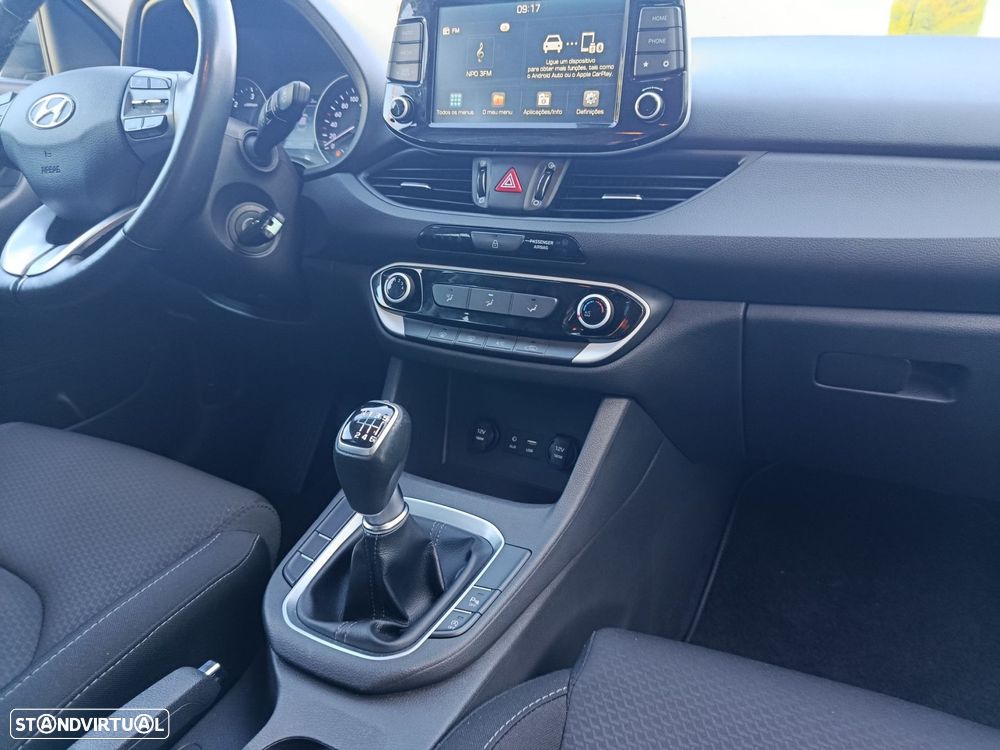 Hyundai i30 SW 1.6 CRDi Style - 27